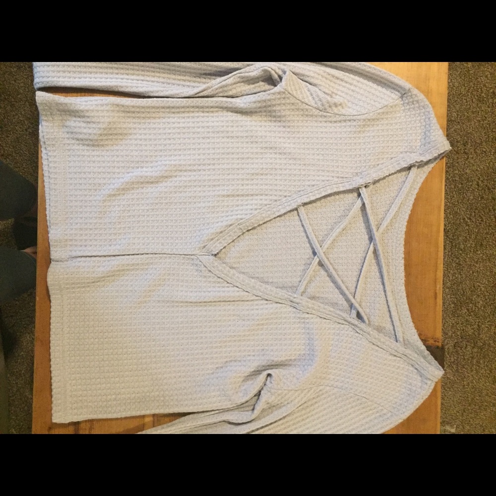 Grey long sleeve partial crop